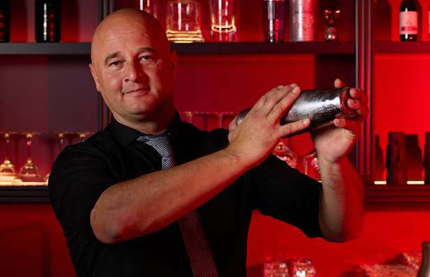 Barkeeper Erim Türkmen